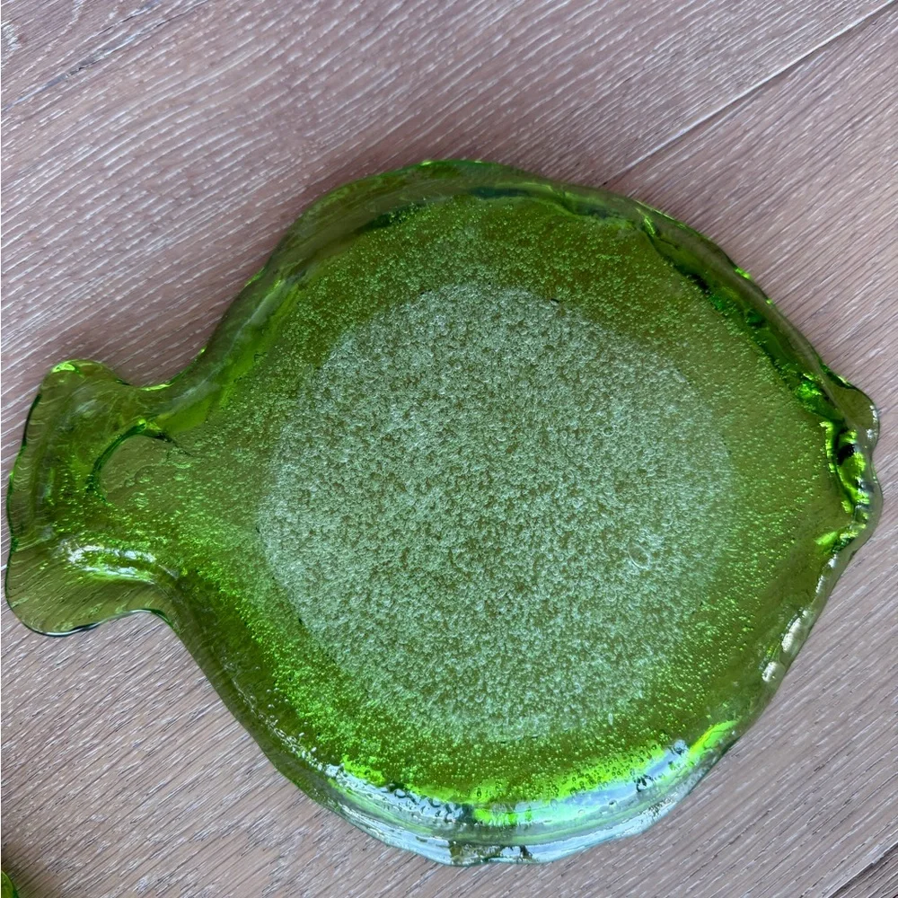 Hand Blown fish shaped Art Bubble Glass Dishes set of 2